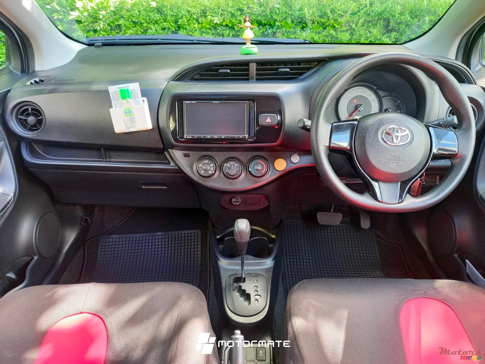 2019' Toyota Vitz photo #6