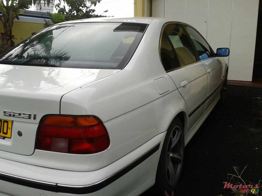 2000' BMW 523 e39 photo #3
