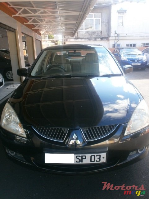 2003' Mitsubishi Lancer GLX photo #1