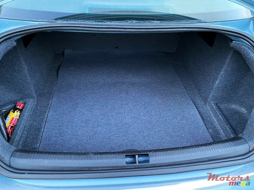 2007' Audi A4 Manual 1.6L photo #6