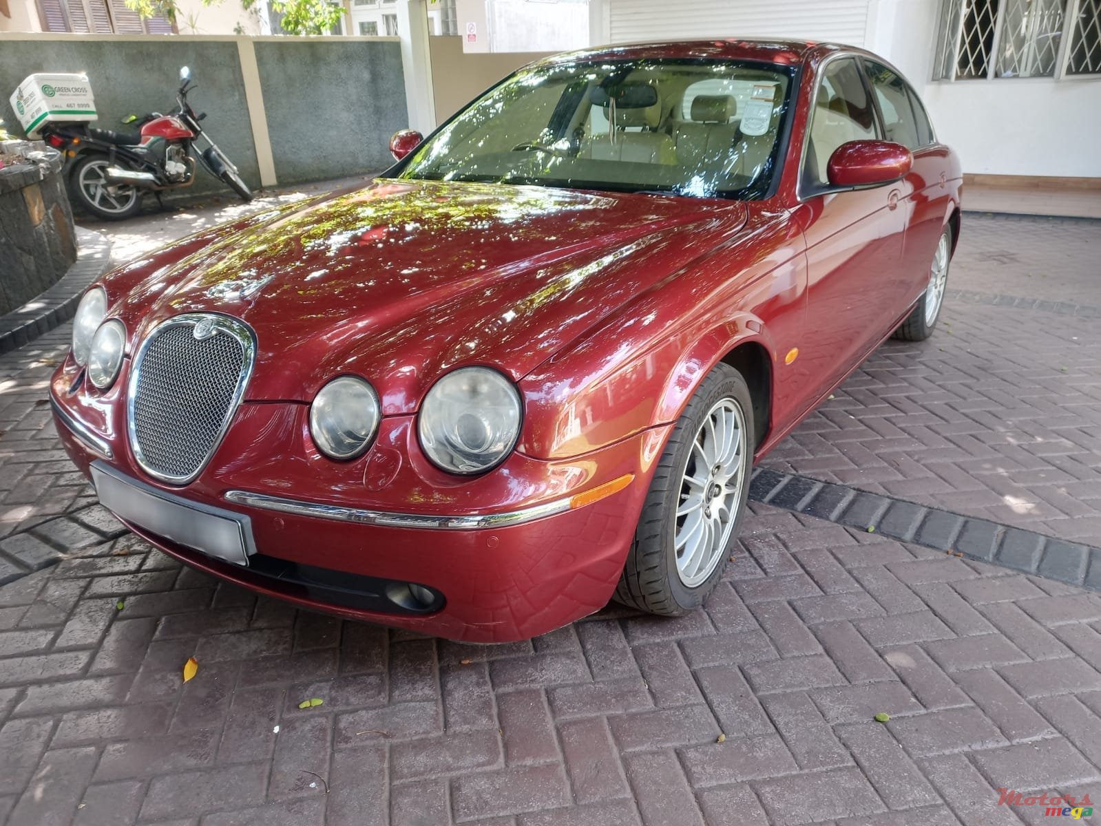 2007' Jaguar S-TYPE photo #1