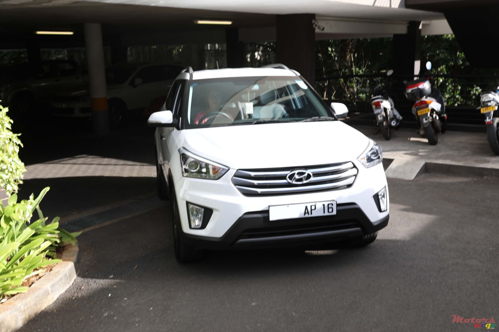 2016' Hyundai photo #1