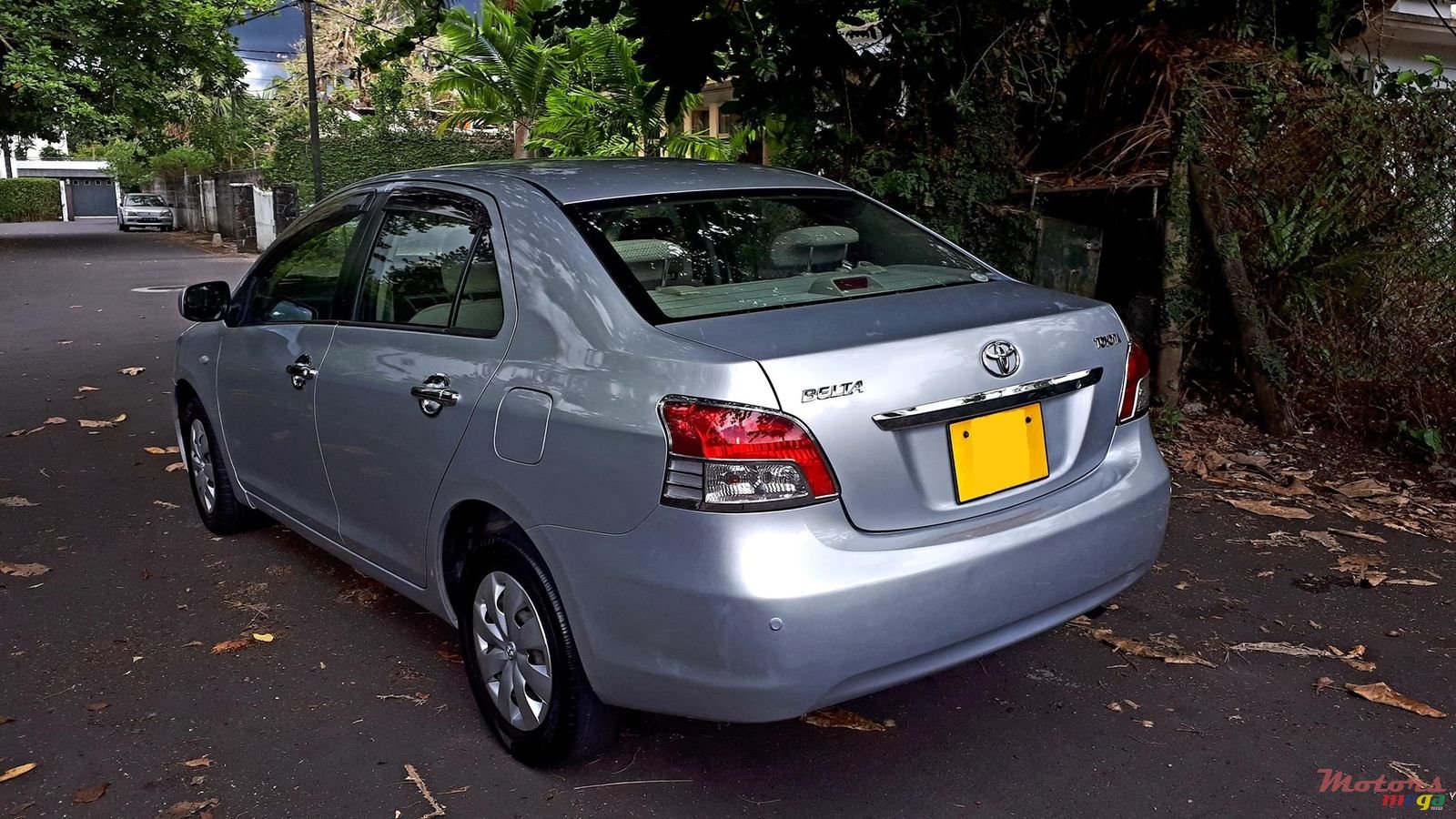 2007' Toyota Belta photo #4