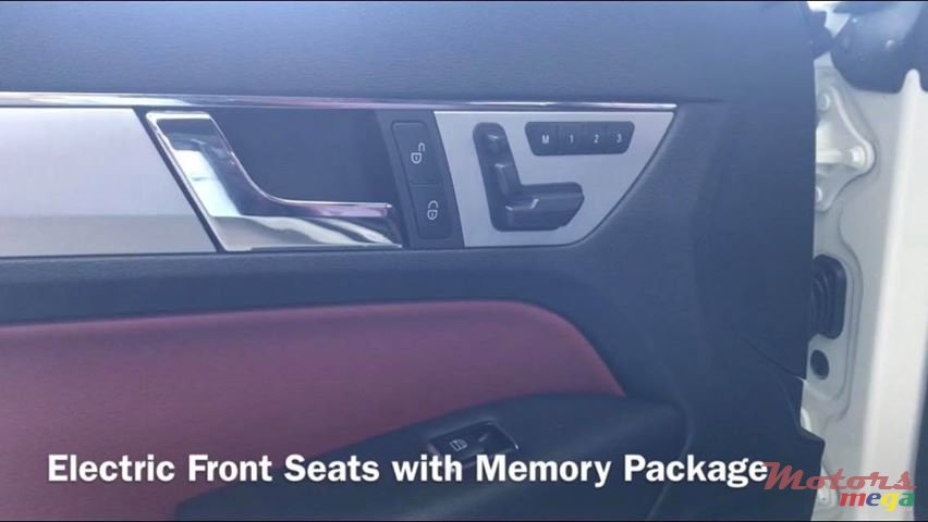 2010' Mercedes-Benz E-Class photo #5