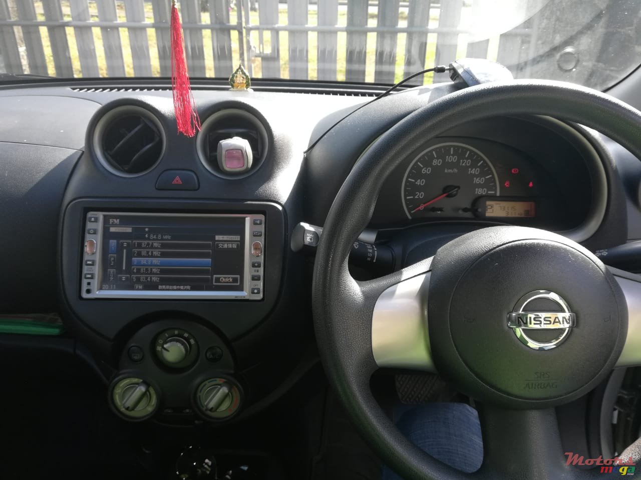 2012' Nissan March photo #3