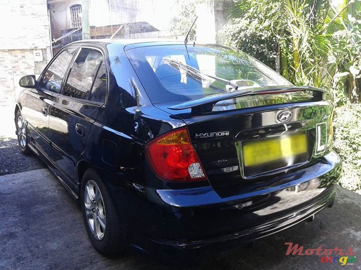 2005' Hyundai Accent body kit photo #2