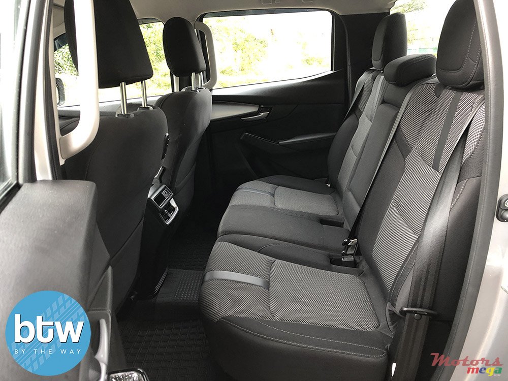 2021' Mazda BT50 photo #4