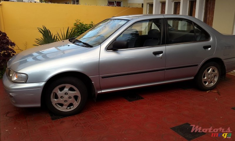 1999' Nissan Sunny B14 photo #2