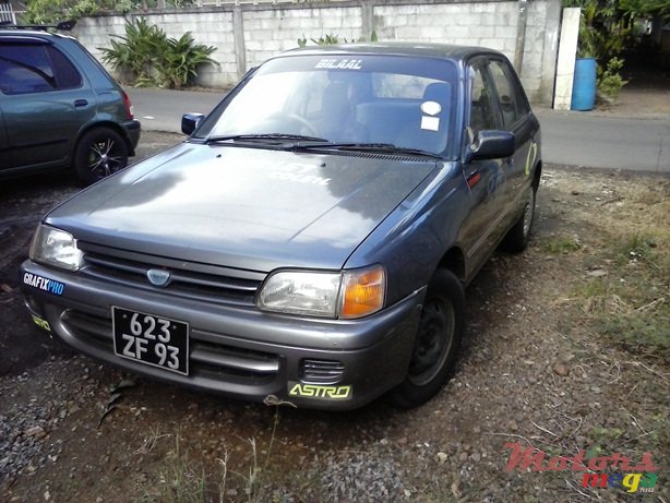 1993' Toyota Starlet photo #6