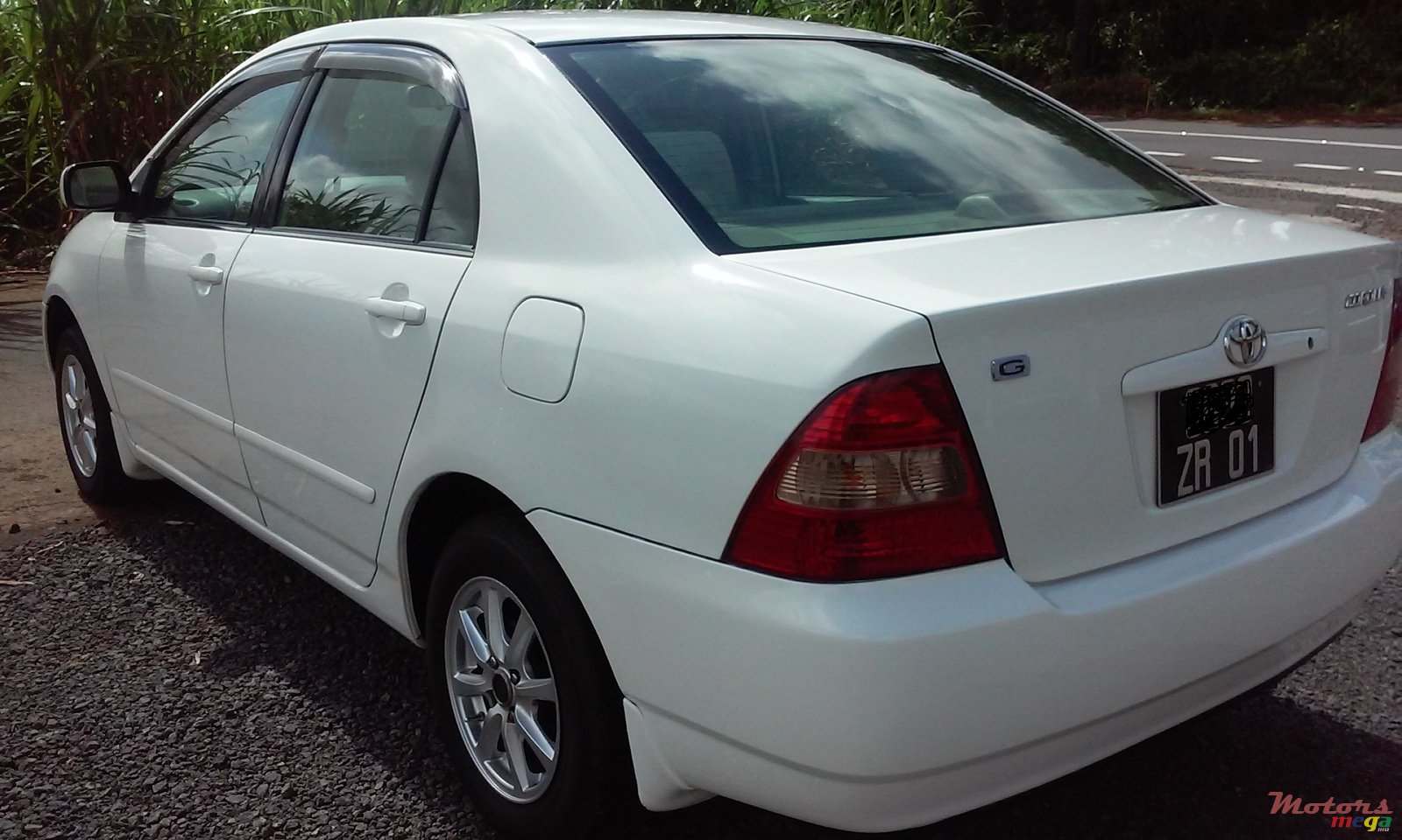 2001' Toyota Corolla photo #1