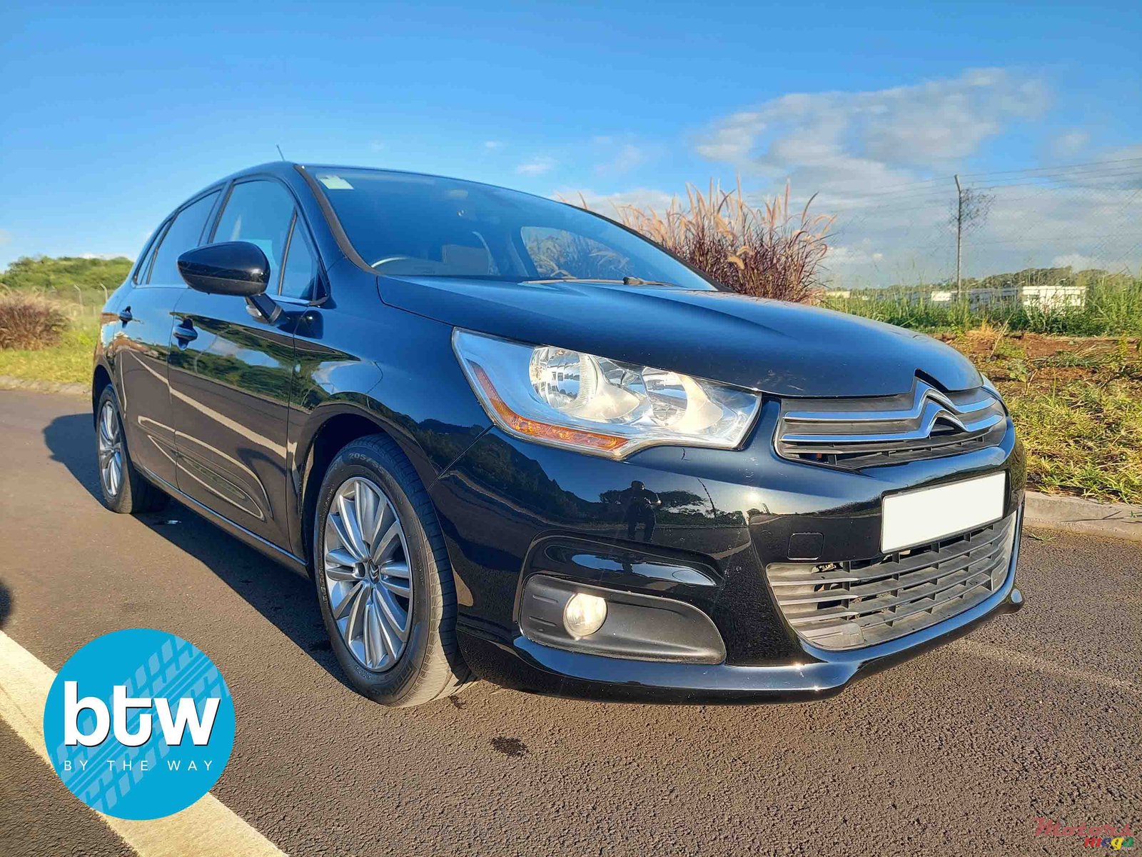 2016' Citroen C4 photo #1