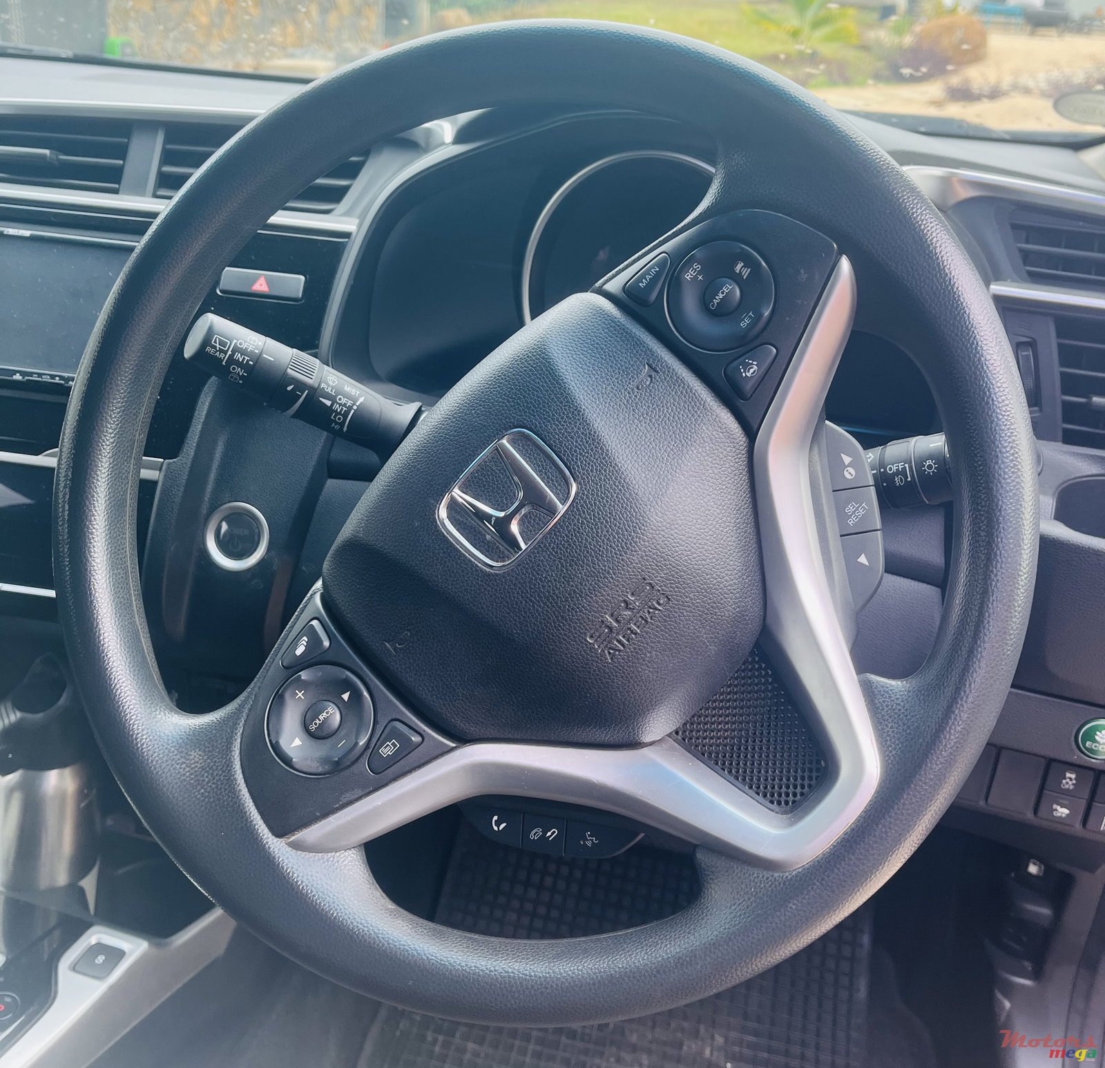 2017' Honda Fit photo #4