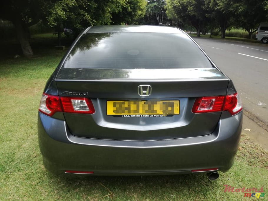 2009' Honda Accord photo #3