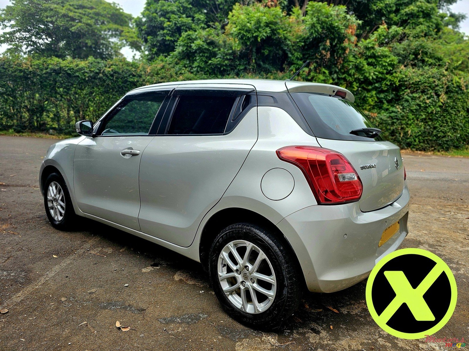 2020' Suzuki Swift photo #3