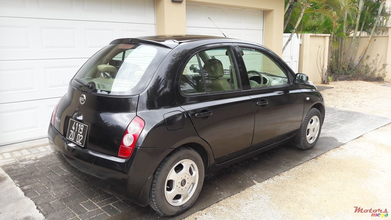 2002' Nissan March photo #2