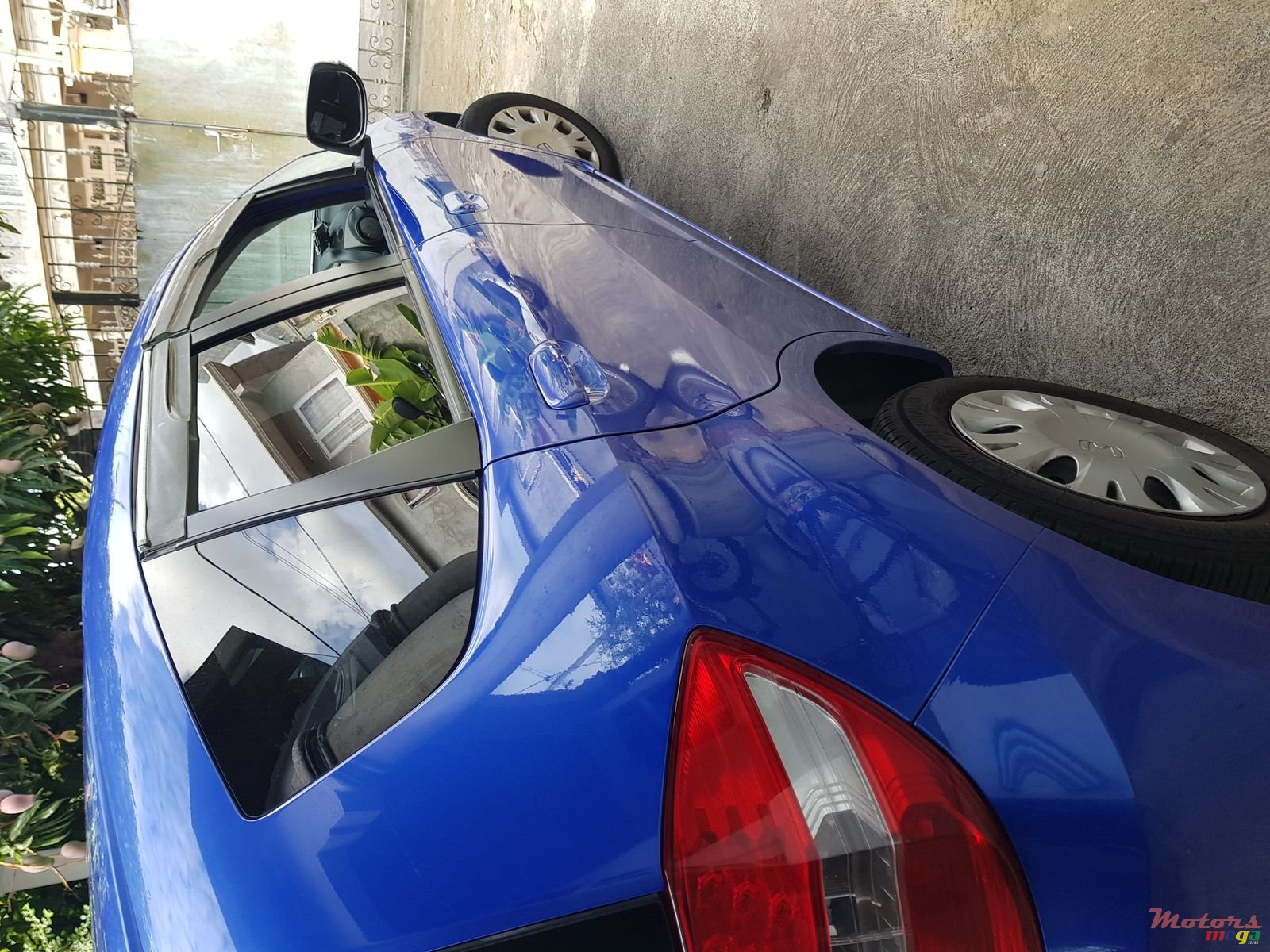 2011' Honda Fit photo #3