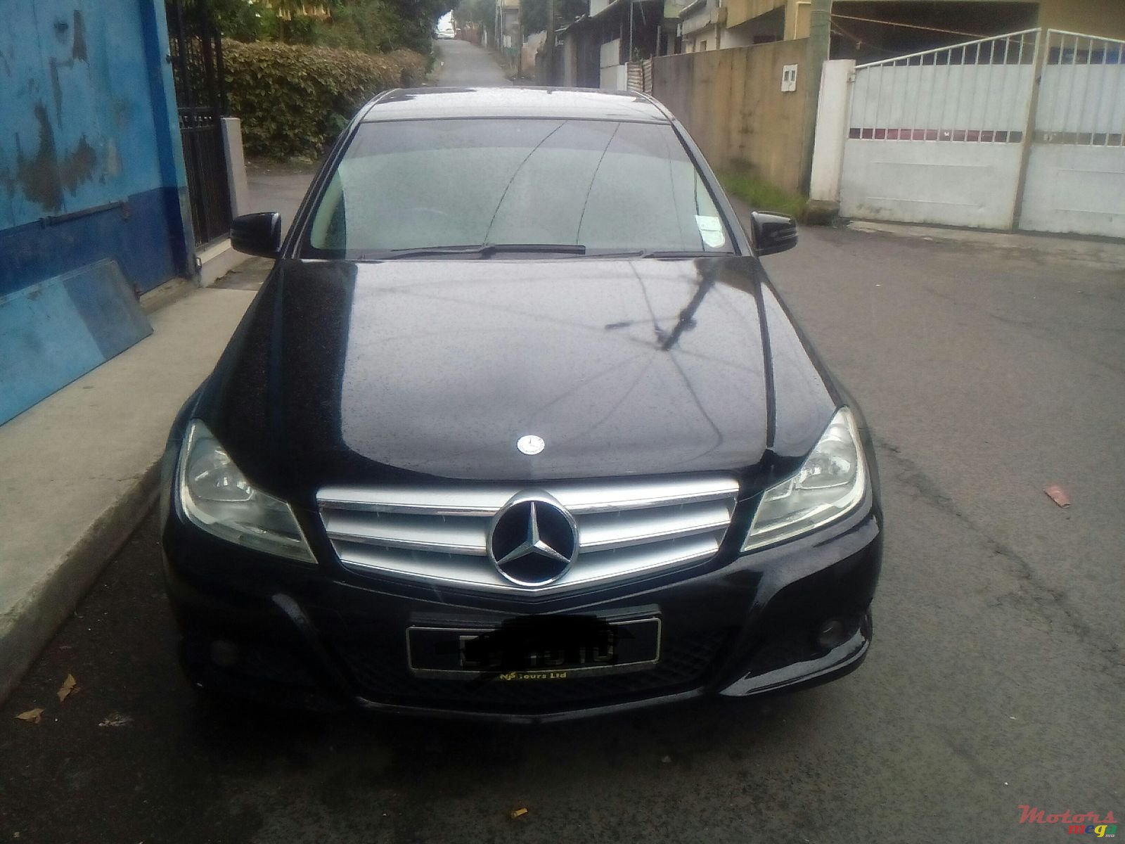 2011' Mercedes-Benz CL 180 photo #1