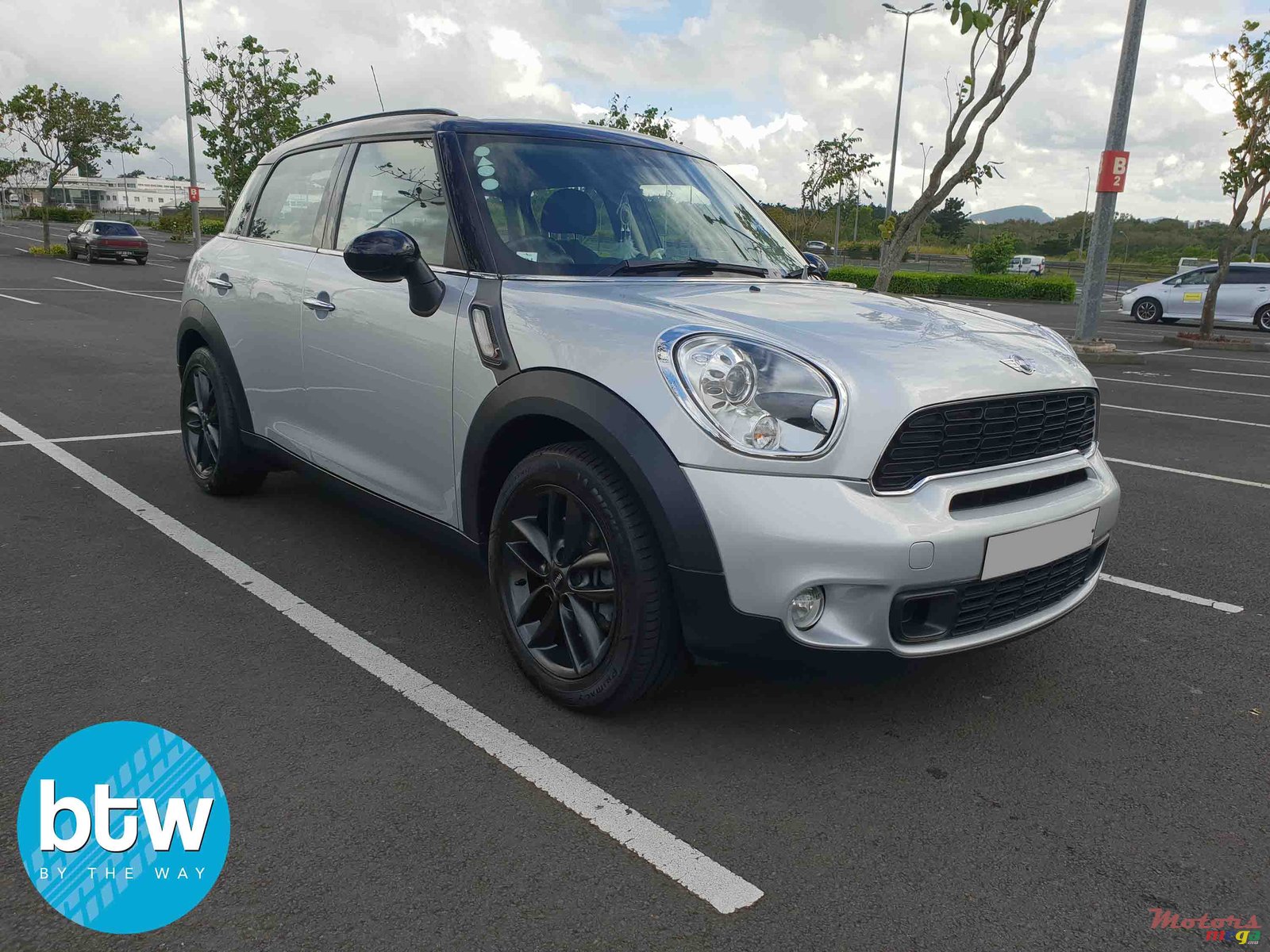 2012' MINI Cooper Countryman photo #1