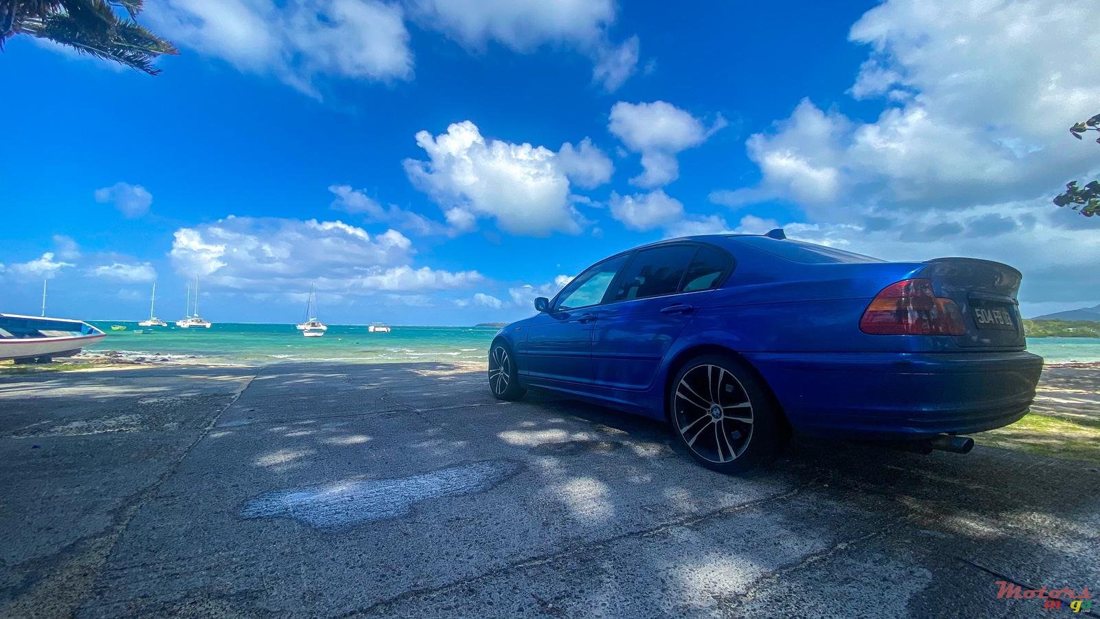 2003' BMW 320 photo #5