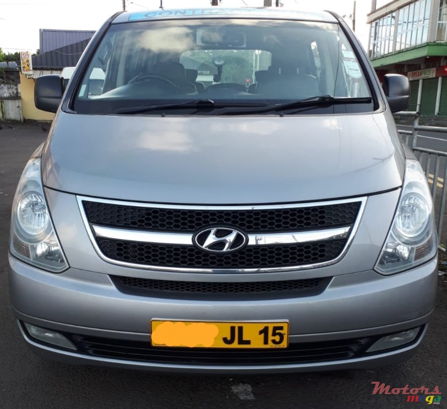 2016' Hyundai H-1 Automatic photo #2