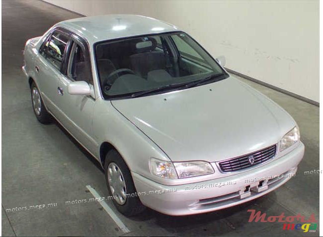2000' Toyota Corolla photo #1