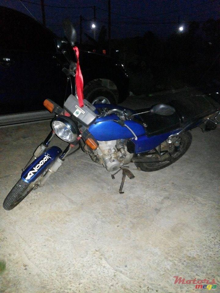 2003' Honda Honda CGL125 photo #1