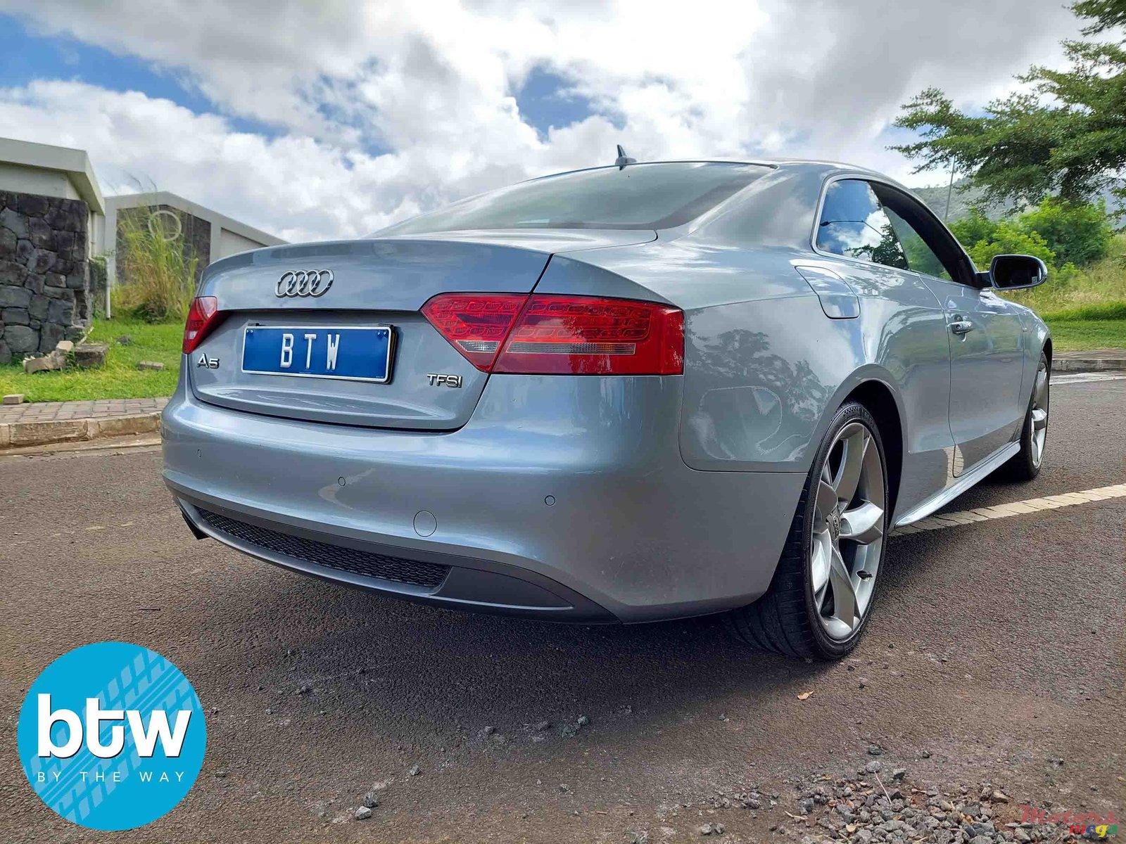 2010' Audi A5 photo #3