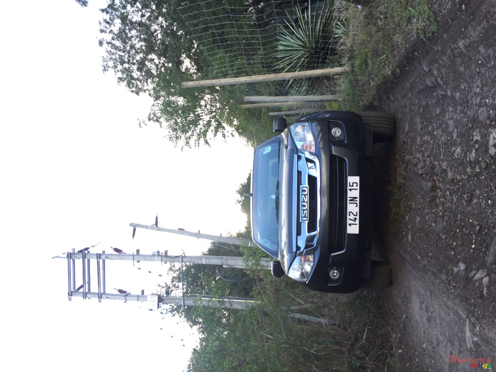 2015' Isuzu D-Max none photo #1