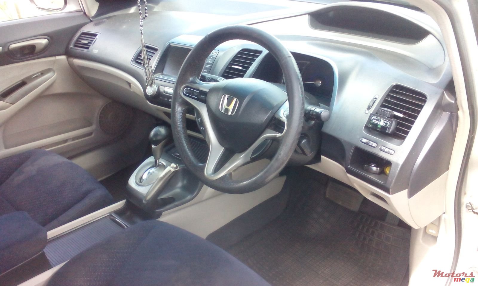 2007' Honda Civic FD3 photo #3