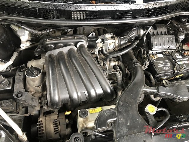 2007' Nissan Tiida photo #6