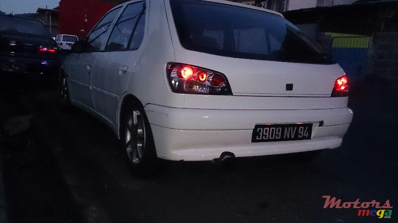 1994' Peugeot 306 Original photo #3