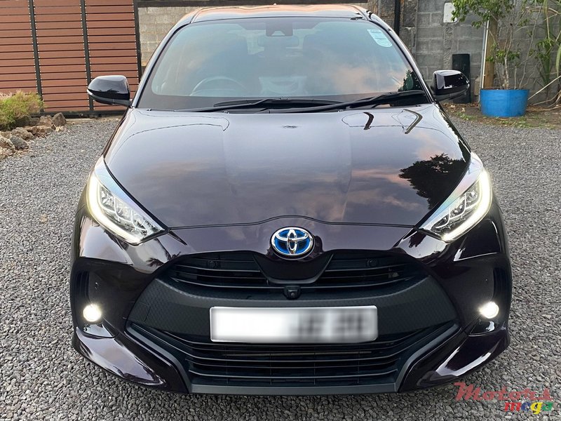 2020' Toyota Yaris Z package photo #2