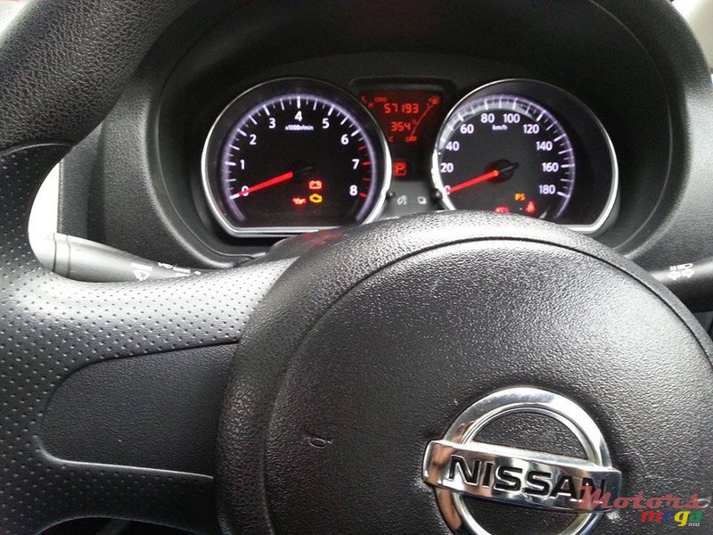 2012' Nissan Almera LATIO (54227164) photo #6
