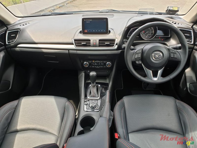 2015' Mazda 3 MPS photo #4