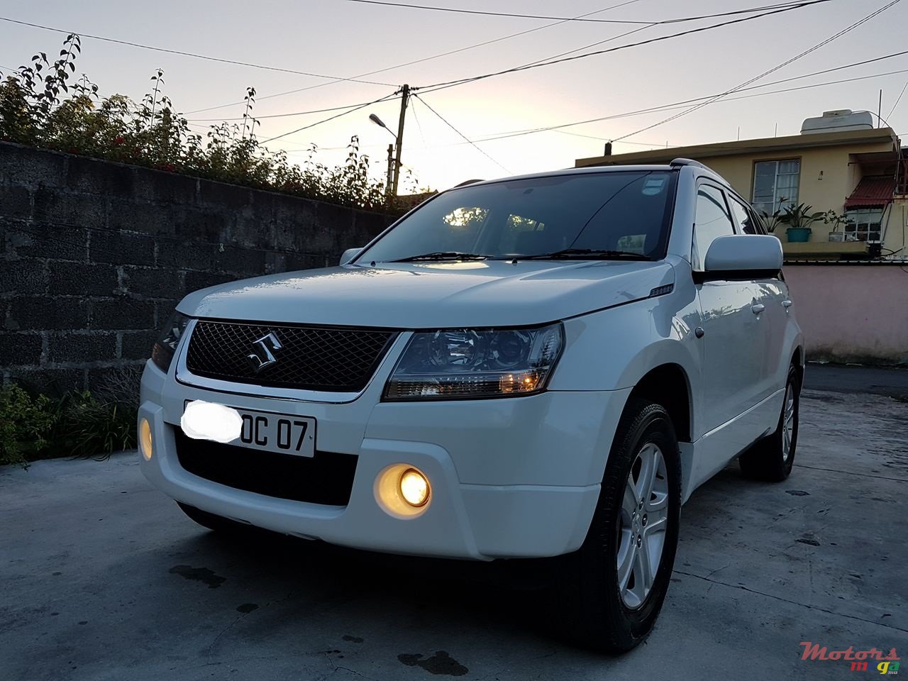 2007' Suzuki Grand Vitara photo #2