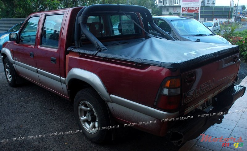 2000' Isuzu KB Series photo #2