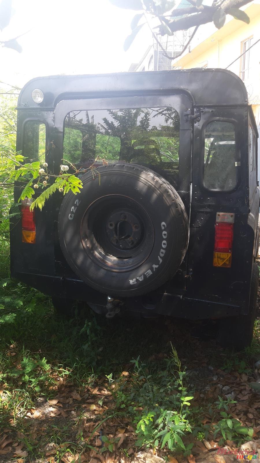 1979' Land Rover Defender Nissan Turbo Engine photo #4