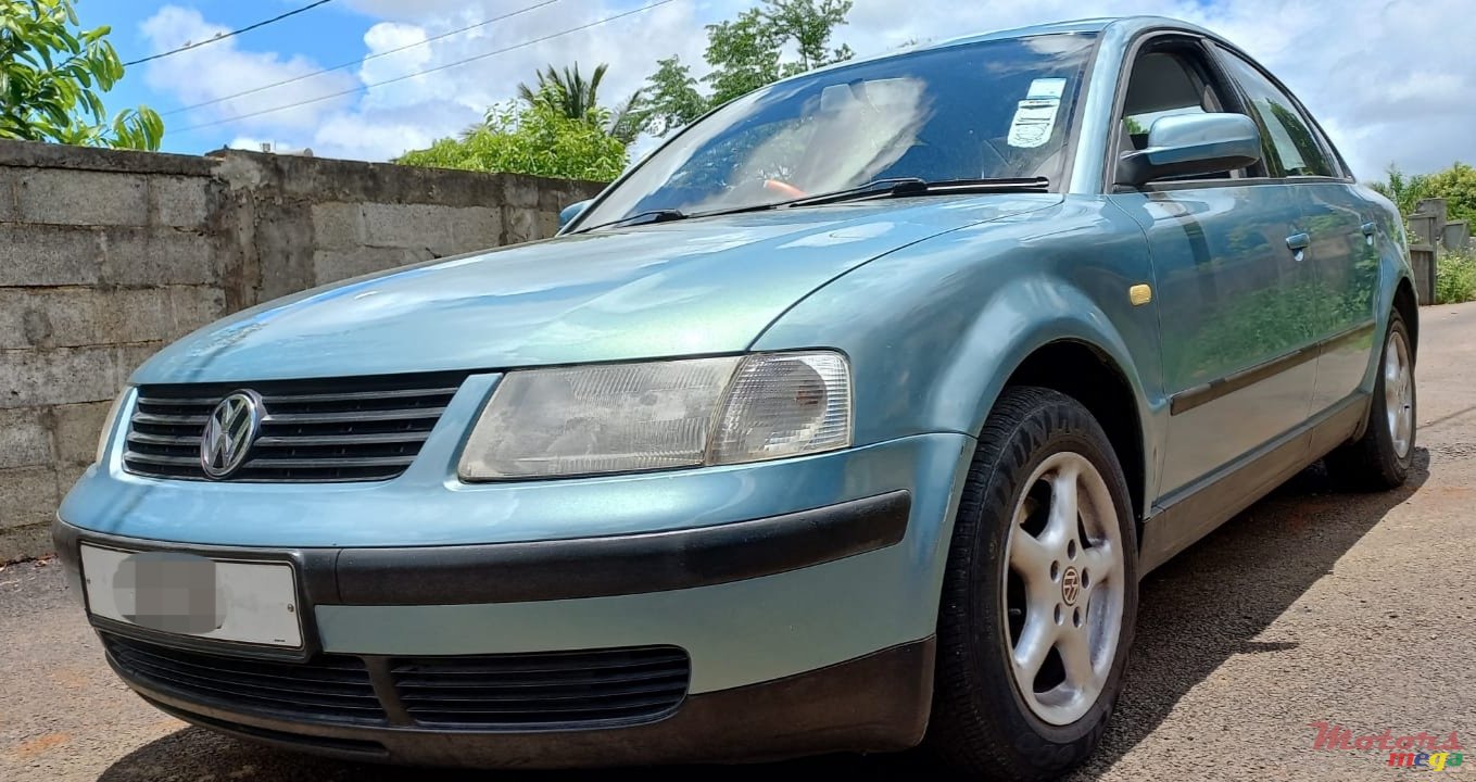 1999' Volkswagen Passat photo #5