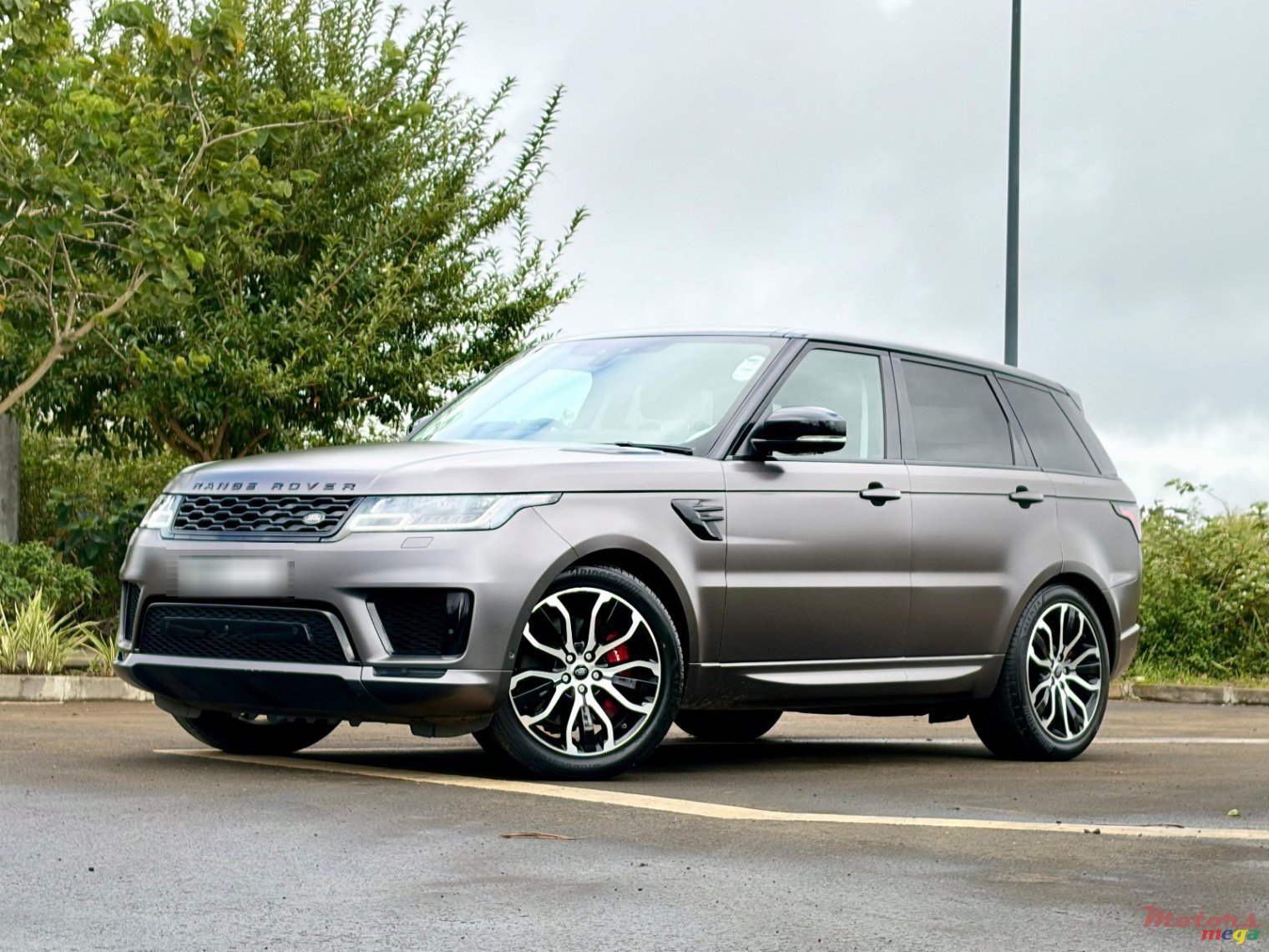 2019' Land Rover Range Rover Sport Autobiography 404 hp photo #1