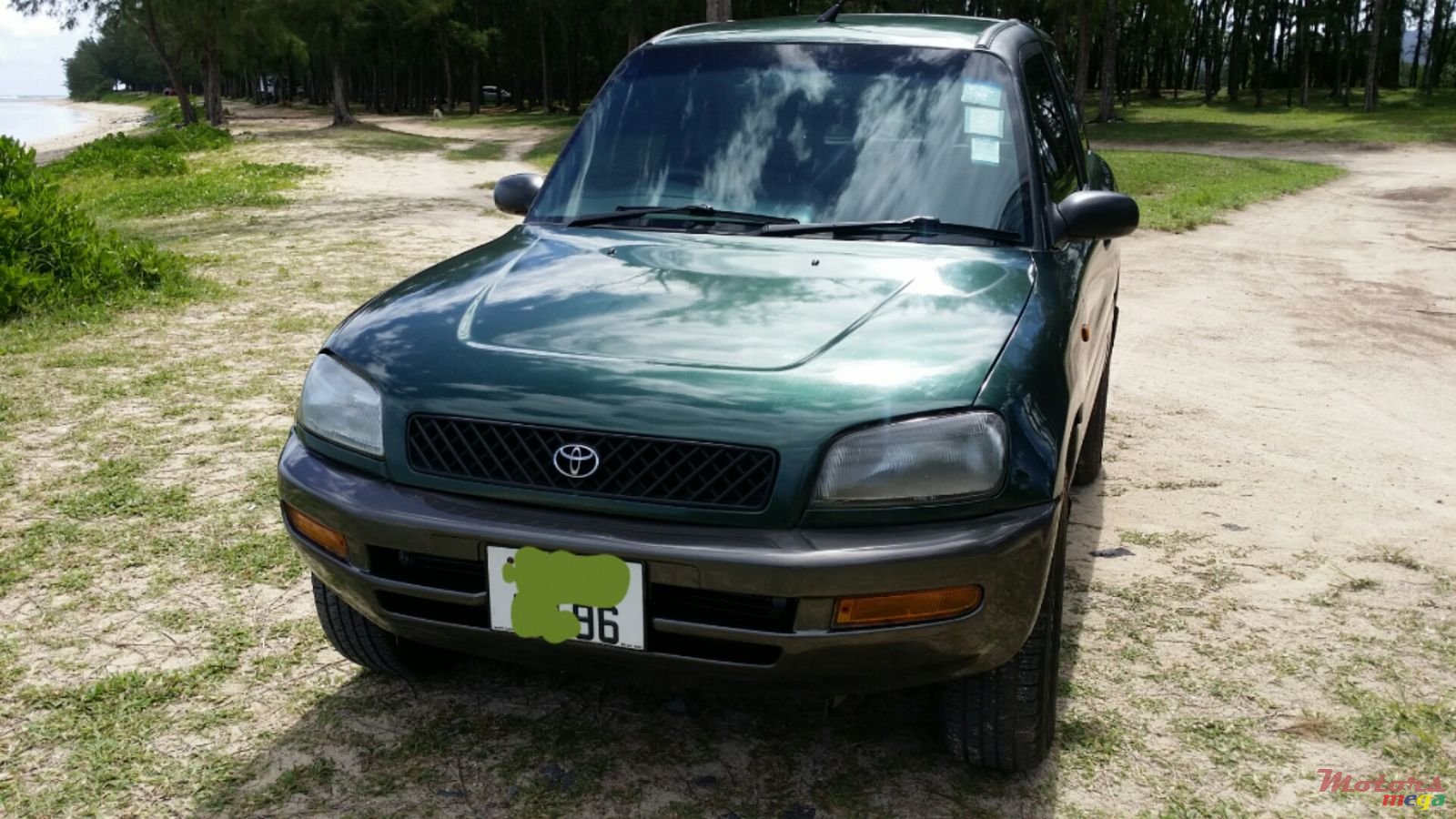 1996' Toyota RAV4 photo #1