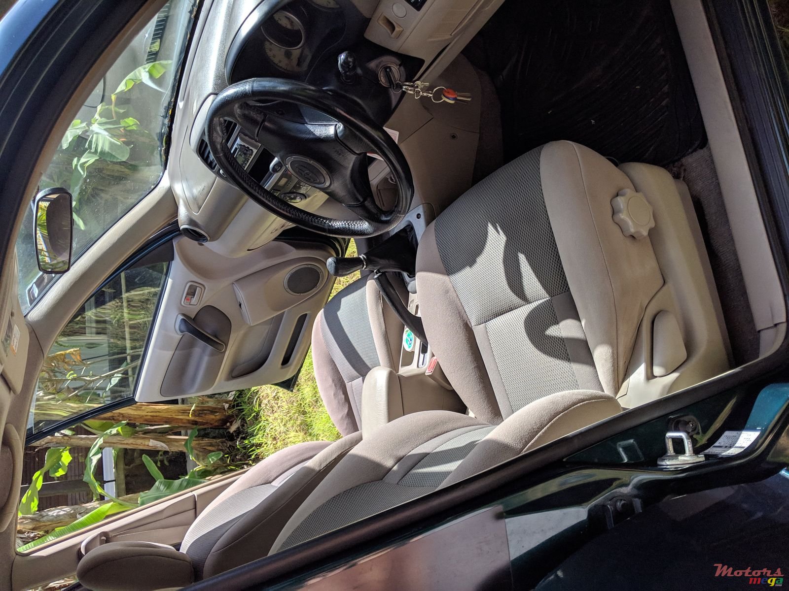 2000' Toyota RAV4 photo #7