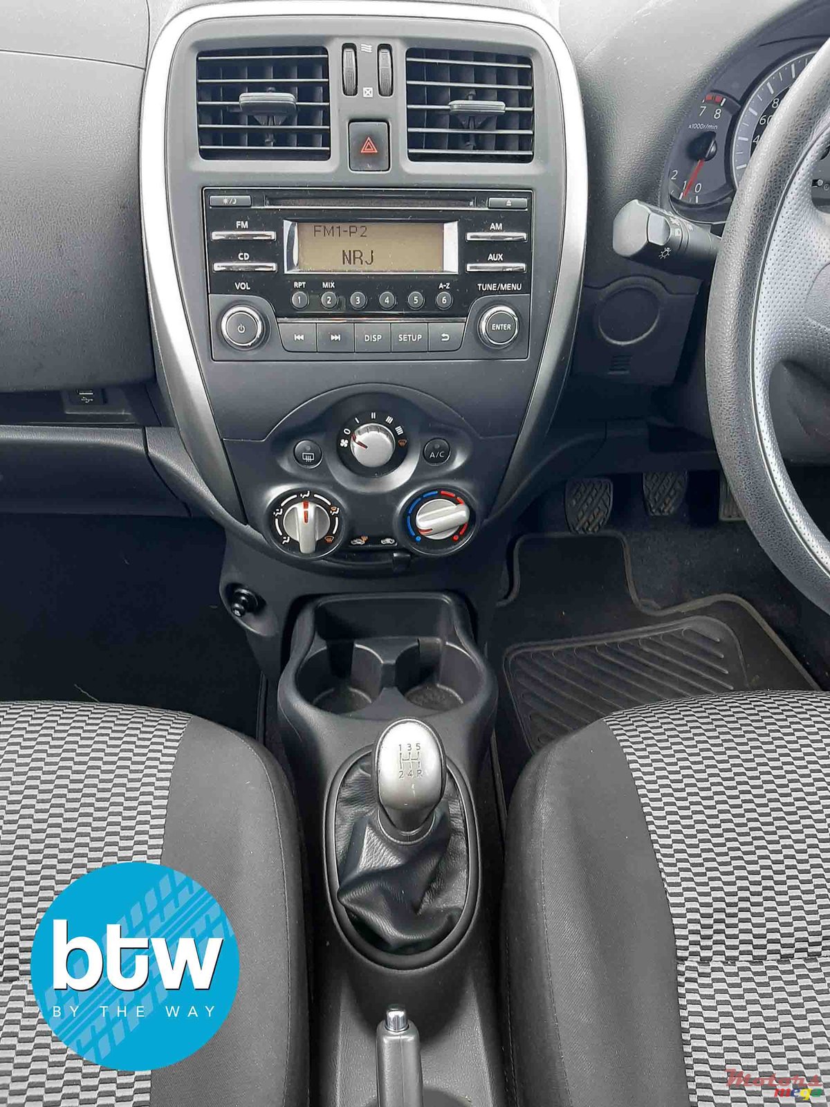 2016' Nissan Micra photo #5