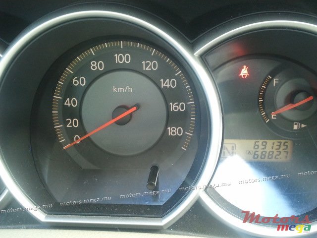 2006' Nissan Tiida photo #4