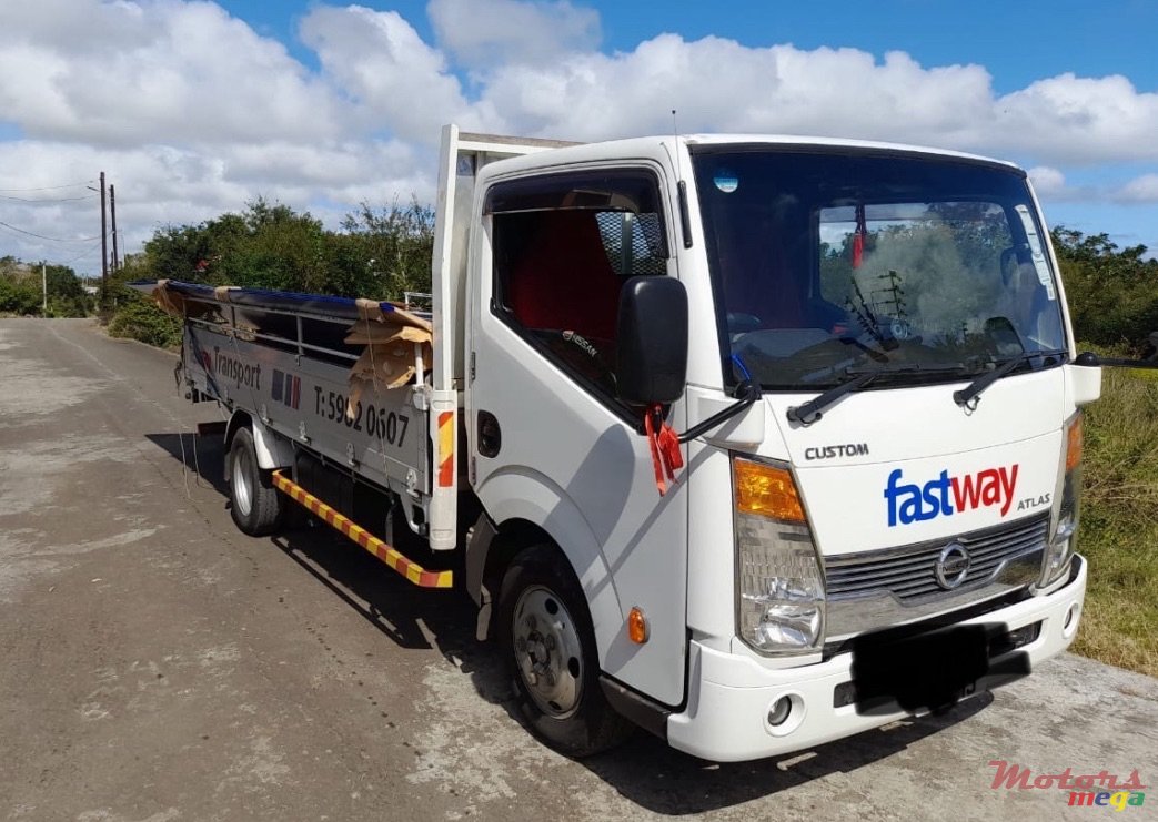 2013' Nissan Atlas photo #4