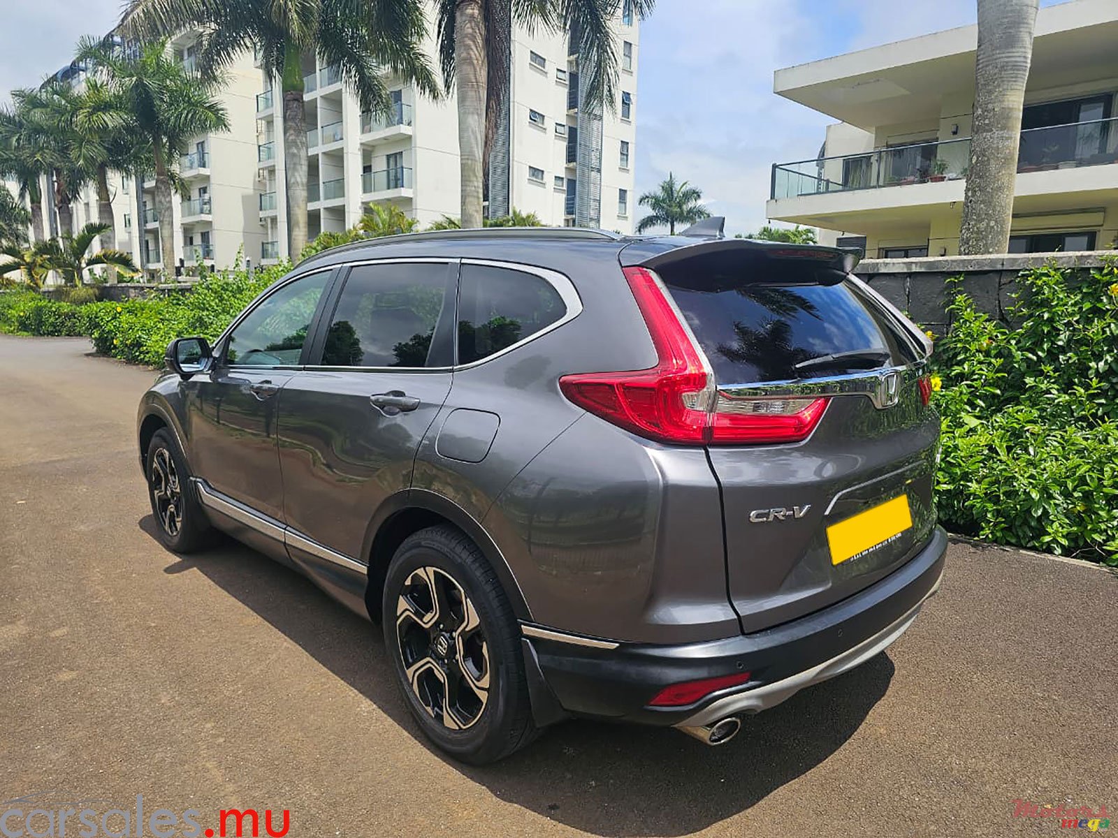 2020' Honda CR-V Turbo Exclusive AWD 1.5 photo #4