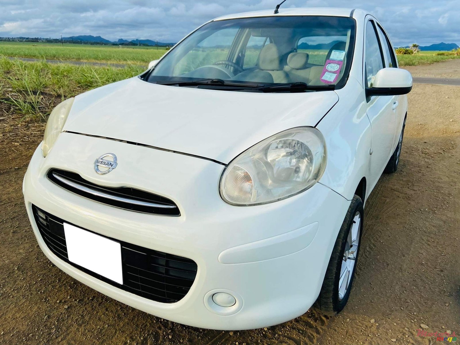 2013' Nissan March Ak13 photo #1