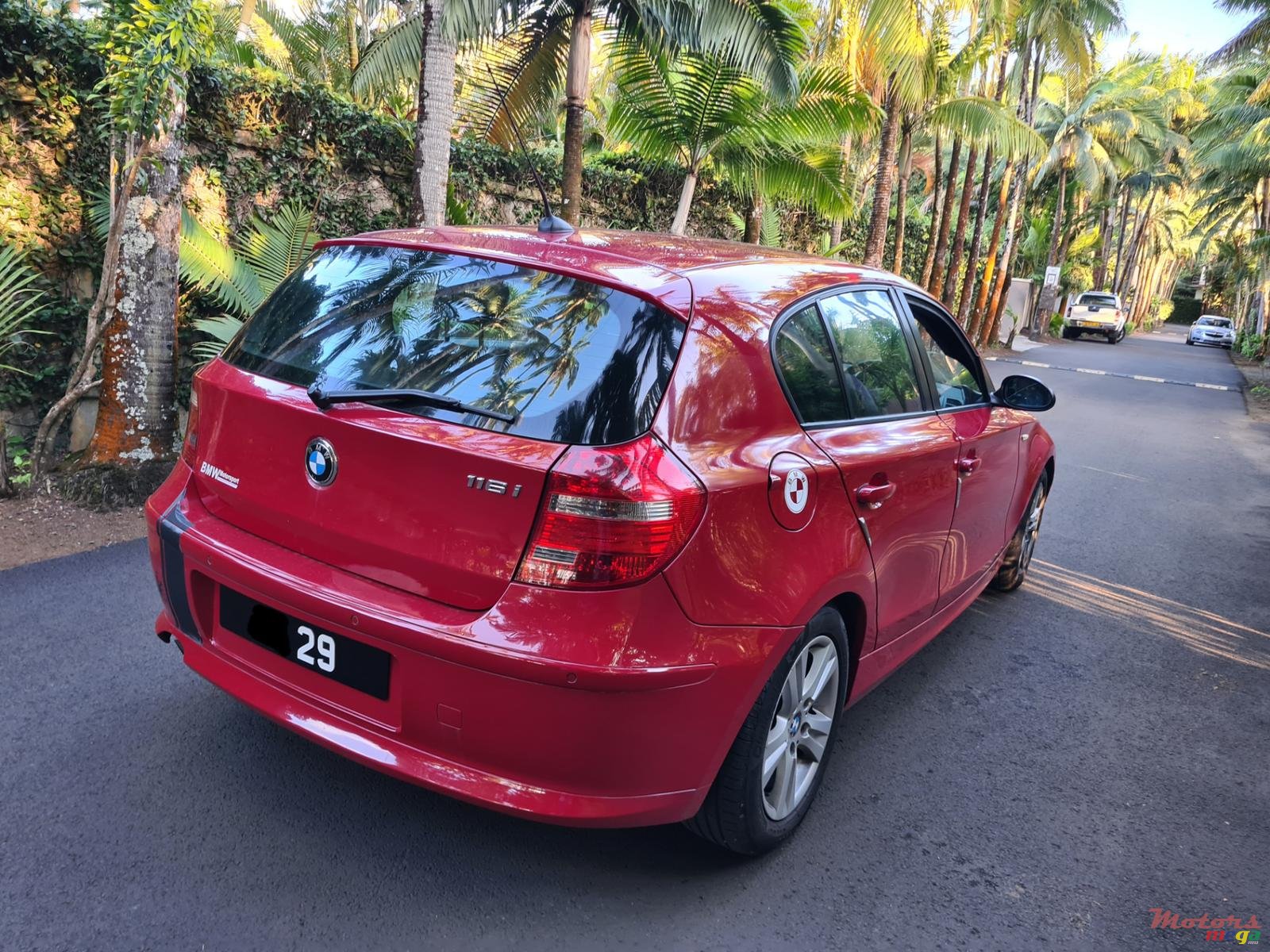 2008' BMW 116 Manual photo #4