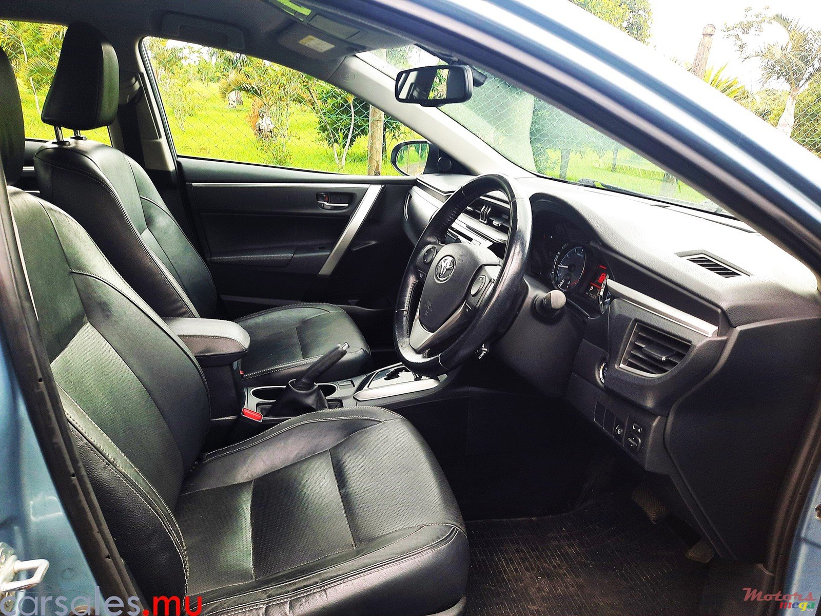 2017' Toyota Corolla 1.6 Sedan photo #6