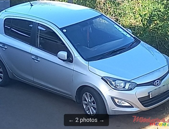 2012' Hyundai i20 photo #1