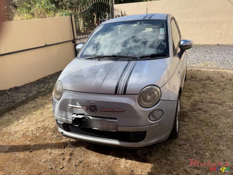 2011' Fiat 500 Berline photo #1